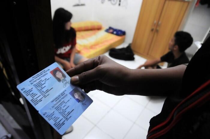 Asyik Mesum di Malam Nisfu Sya'ban, Pasangan Mahasiswa Digaruk Polisi
