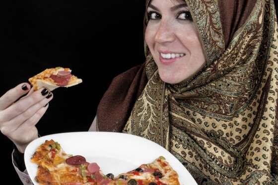 15 ETIKA MAKAN ANEH DARI SELURUH DUNIA