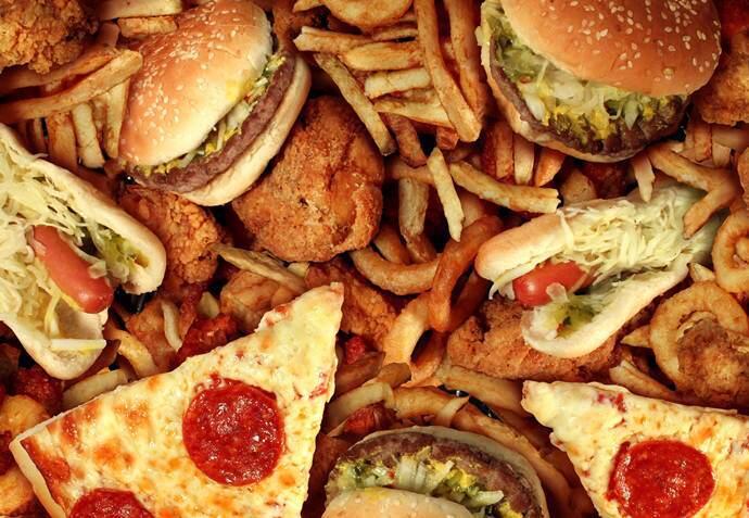 5 Fakta Ini Bikin Mikir Dua Kali Untuk Beli Makanan Cepat Saji