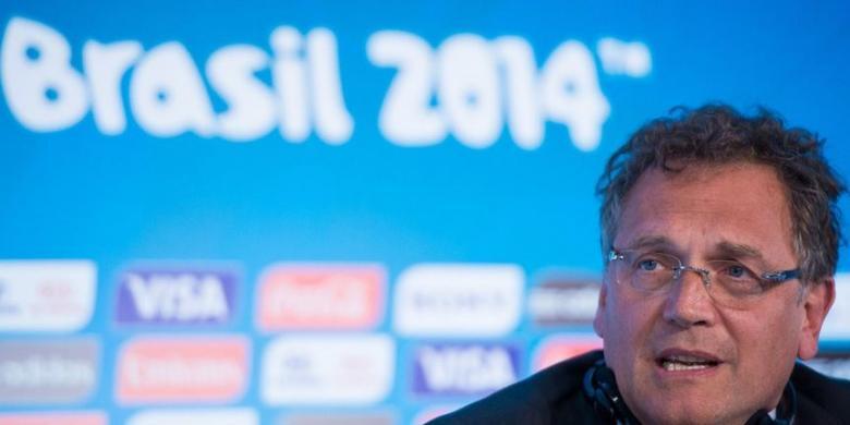 BREAKING NEWS!!!.SEPP BLATTER MENGUNDURKAN DIRI DARI JABATAN PRESIDEN FIFA