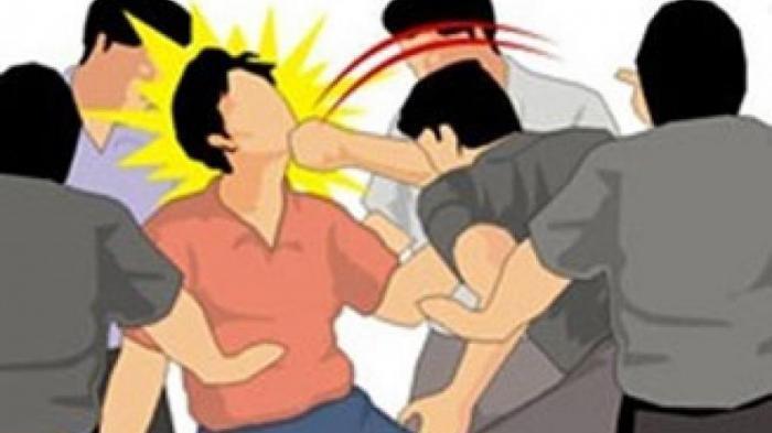 SADIS, Massa yang Marah Cungkil Mata Pejambret Secara Beramai-ramai