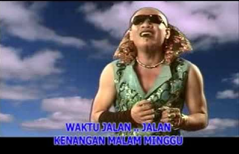 Dulunya Pria ini Penyanyi yg sederhana, Nyentrik, tapi Kesandung Kasus