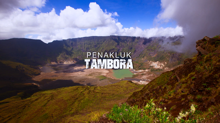 Ajib Gan!! Ini Gunung Yang disebut “The Greatest Crater In Indonesia”