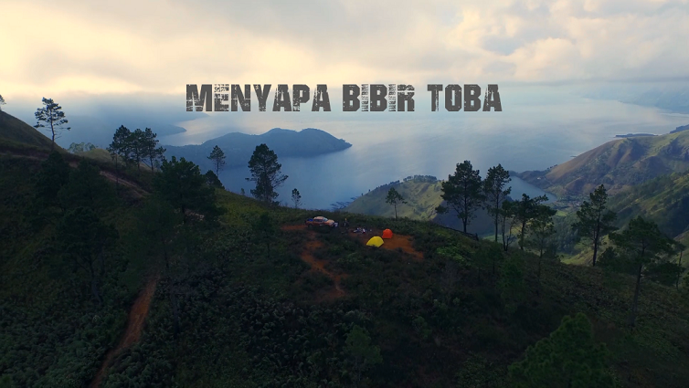 Mengejar Sunrise Di Bibir Danau Toba!