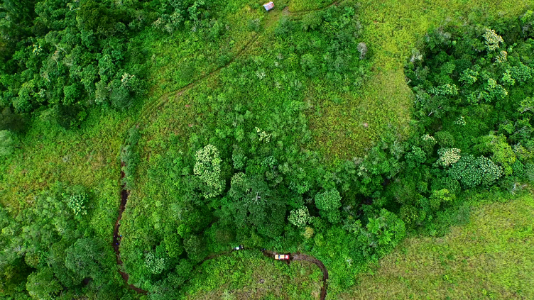Ajib Gan!! Ini Gunung Yang disebut “The Greatest Crater In Indonesia”