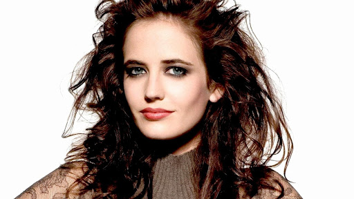 HOT!! Eva Green Toples