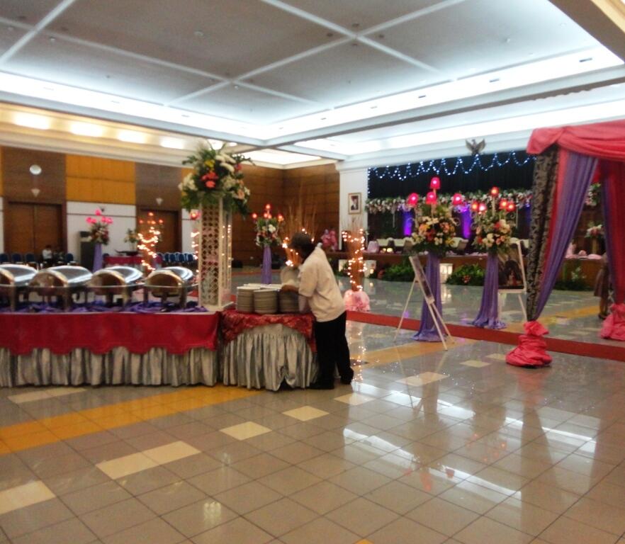 Over DP Gedung Bea Cukai