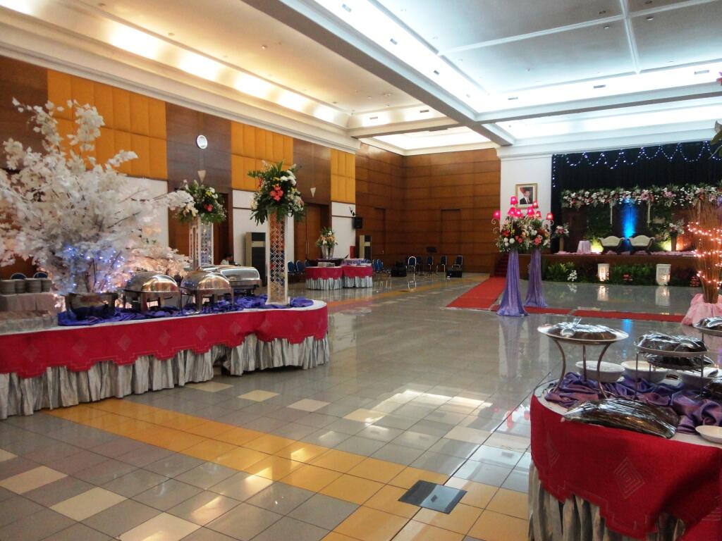 Over DP Gedung Bea Cukai