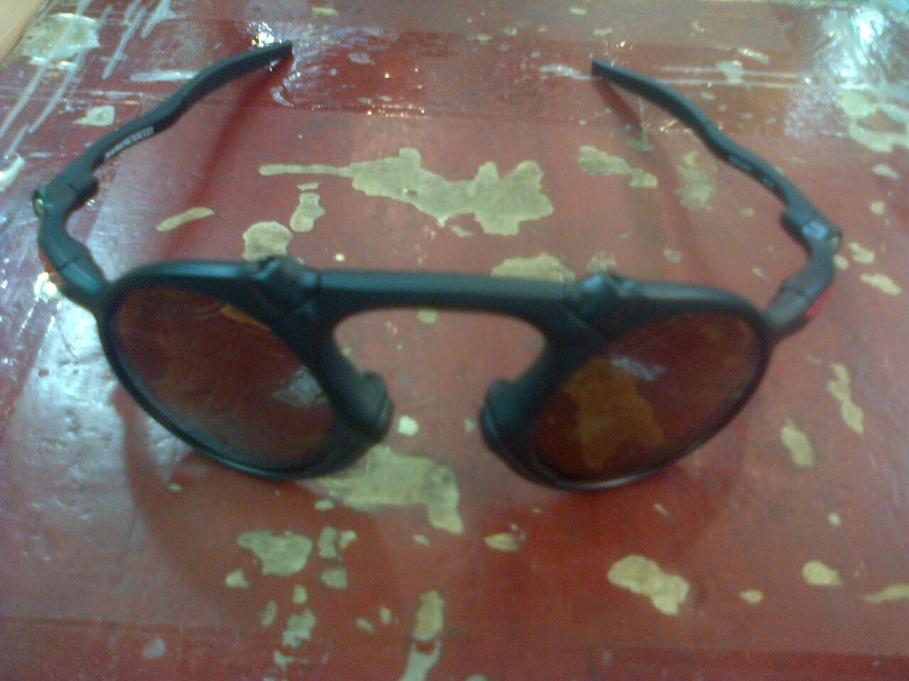 KACAMATA SUNGLASESS / FRAME OAKLEY HOLBROOK GARAGE ROCK DEVIATION MURAH