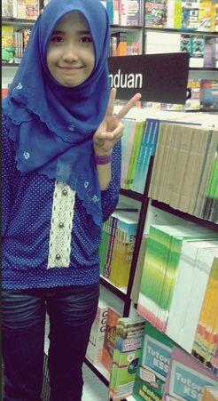 (bening) subhanallah 2 seleb malaysia cantik yang terkenal lewat sosmed (pict)