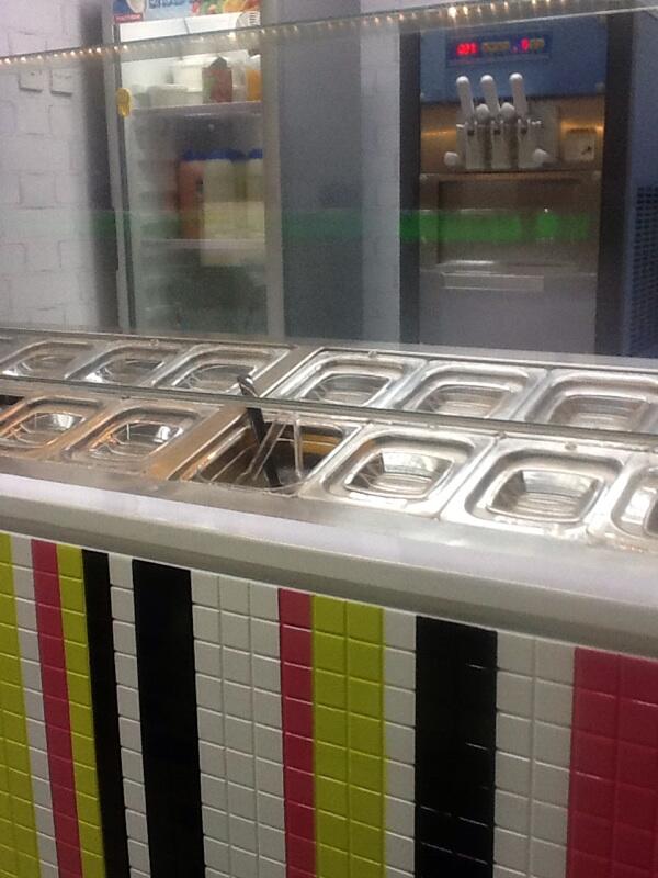 Take over paling murah sedunia, franchise brand sour sally frozen yogurt, cepetan bro