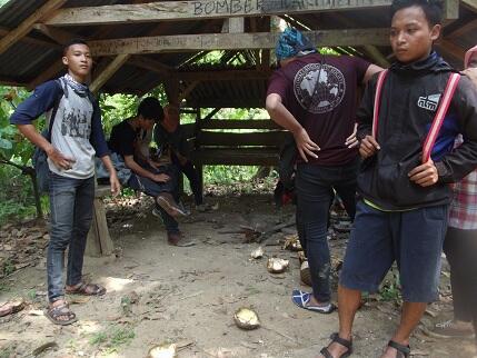 OneDayTrip™ - Curug Cipanunda