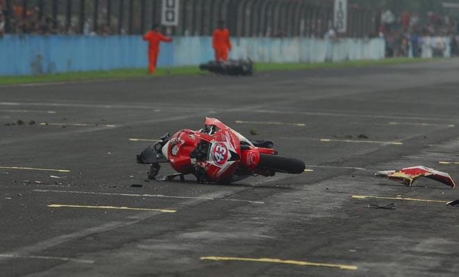  Detik-detik kecelakaan M Fadli, ARRC Sentul 2015