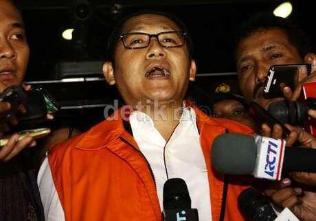 &#91;Monas&#93; Jika Tak Bayar Denda Rp 62 M, Anas Urbaningrum Harus Hidup di Bui 19 Tahun