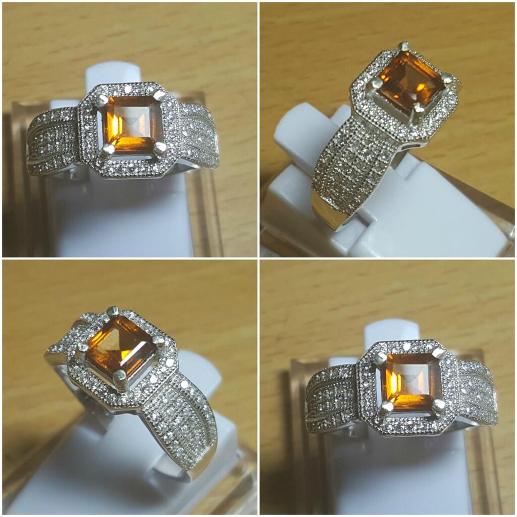 LELANG SINGKAT ITEM BERKUALITAS OB NOL! GELARAN TERBAIK CANTONA250983 !