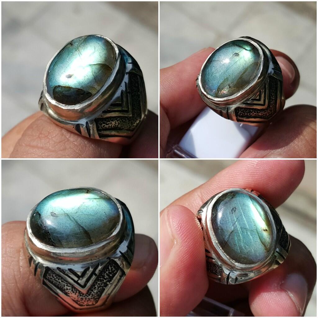 LELANG SINGKAT ITEM BERKUALITAS OB NOL! GELARAN TERBAIK CANTONA250983 !