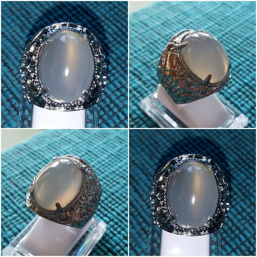 LELANG SINGKAT ITEM BERKUALITAS OB NOL! GELARAN TERBAIK CANTONA250983 !