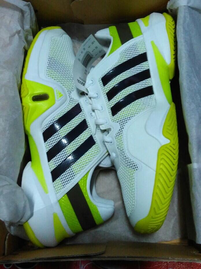 Sepatu Outdoor Adidas: Duramo Goretex, Jawpaw, Kurobe, Hydroterra Shandal, Slip On