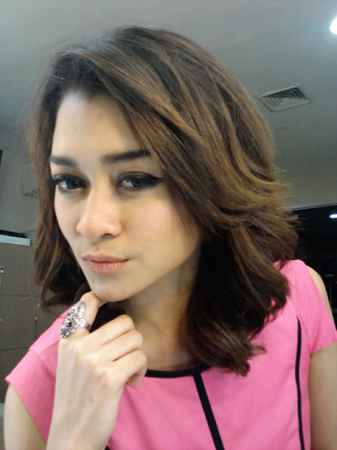 News Anchor Cantik Indonesia 