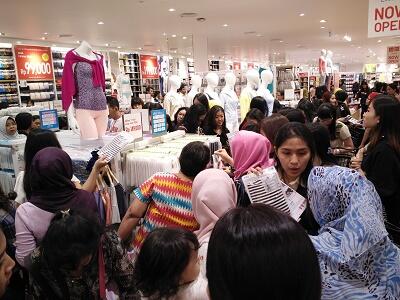 &#91;FR&#93; Nih Gan Pengalaman Ane Ikut Opening New Store UNIQLO! 