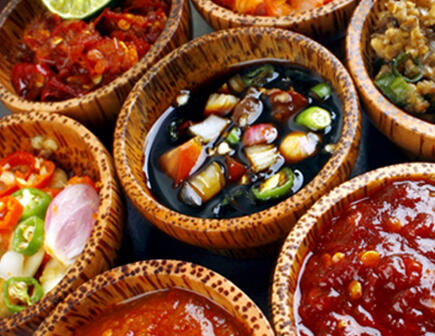 5 Kebiasaan Makan Orang Indonesia Yang Unik