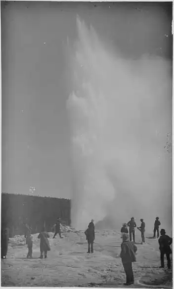 &#91;MUST SEE&#93; Kenal Lebih Dekat Dengan Si Cantik, OLD FAITHFUL