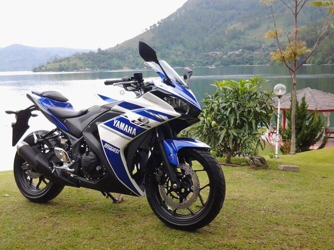 Pilih KAWASAKI ATAU YAMAHA VERSI 250 CC 