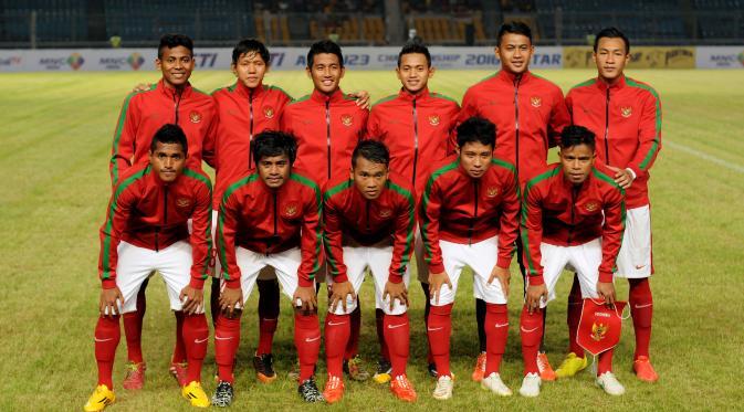  (AWAS KEINJAK )Garuda Muda Siap Terkam &quot;Gajah Putih&quot;