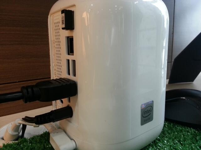 Revo One: PC Mini Seukuran Toples yang Serba Bisa