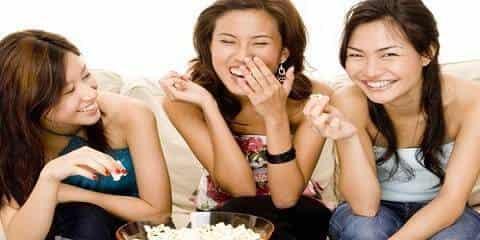 Kebiasaan Unik dan Aneh Orang Indonesia di Mata Bule