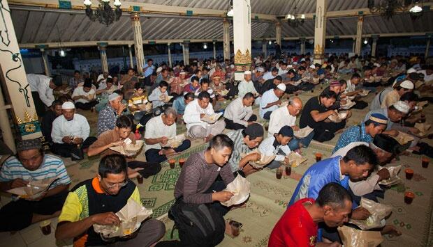 Berbagai Fenomena Unik yang Biasanya Terjadi di Bulan Ramadhan