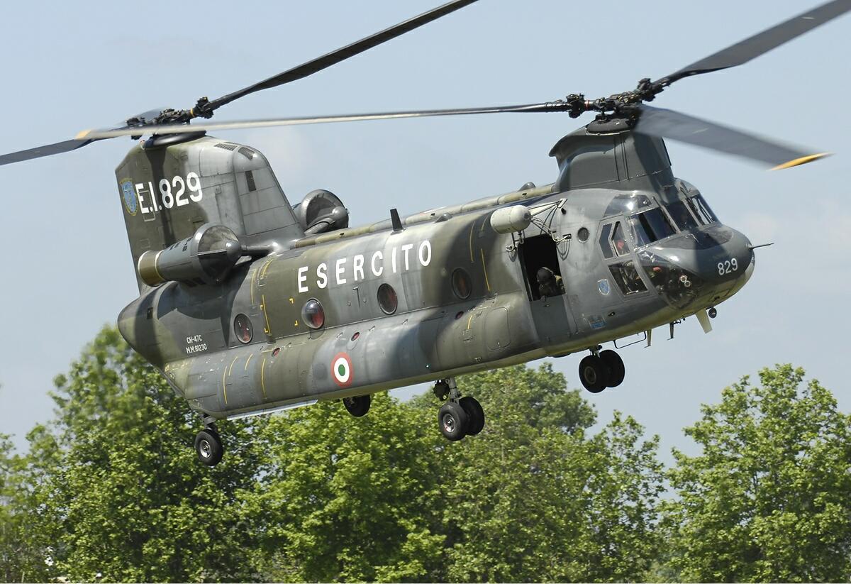 &#91;PIC&#93; 2016, TNI-AD Miliki Helikopter Chinook. Tak Tertarik Obral Alutsista Rusia?