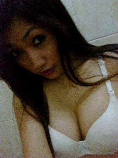 Mahasiswi Cantik Gantung Diri Setelah Terima SMS dari Pacar?