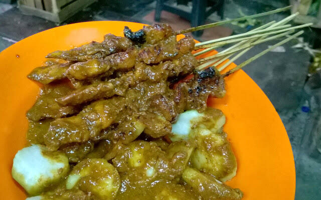 Sate Ayam Pasar Mayestik Favorit Ane, Gan