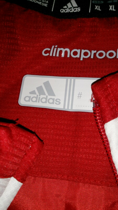 jaket lacoste, pull&bear, adidas , majestic