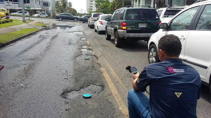 Kekuatan Twitter Bisa Membetulkan Jalanan Berlubang di Panama. Keren!