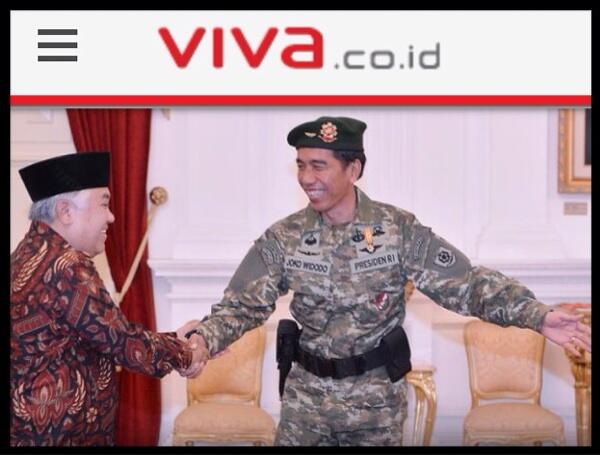 Soal Baju Militer, Jubir Demokrat: Jokowi Memalukan
