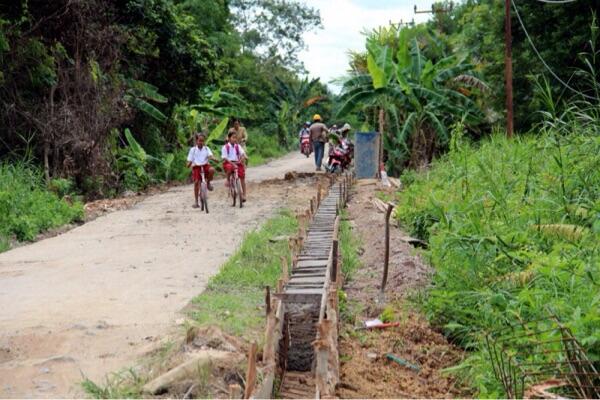 Apakah Pulau Kalimantan di Anak Tirikan Oleh Indonesia ?