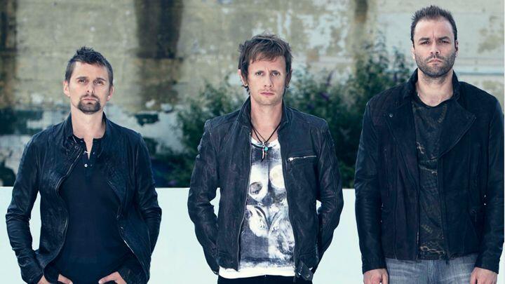 Inti Cerita di Balik Album Drones - Muse