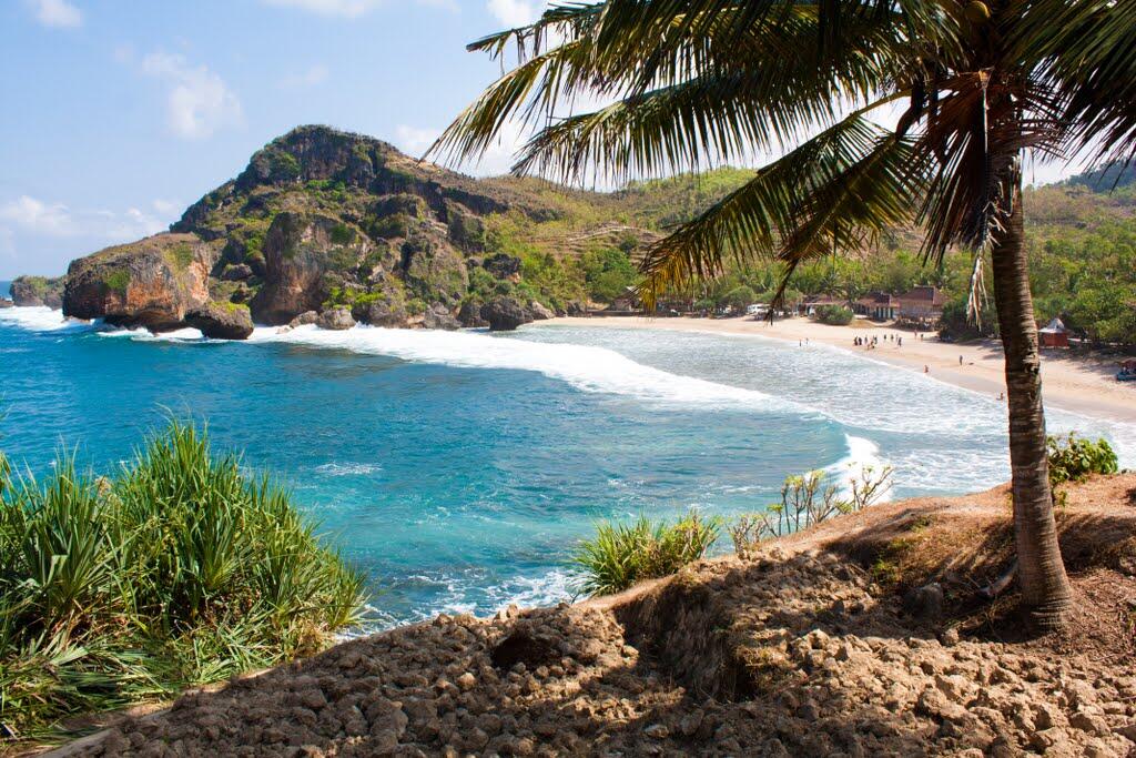 5 Pantai Tersembunyi Super Cantik di Yogyakartra