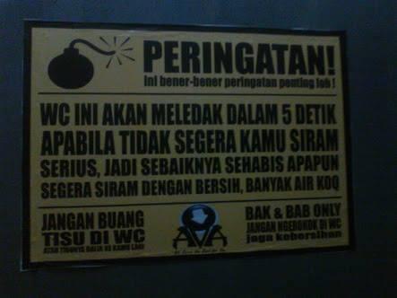 &#91;Bikin Ngakak&#93; Berbagai Tanda Peringatan Unik yang Hanya Ada di Indonesia