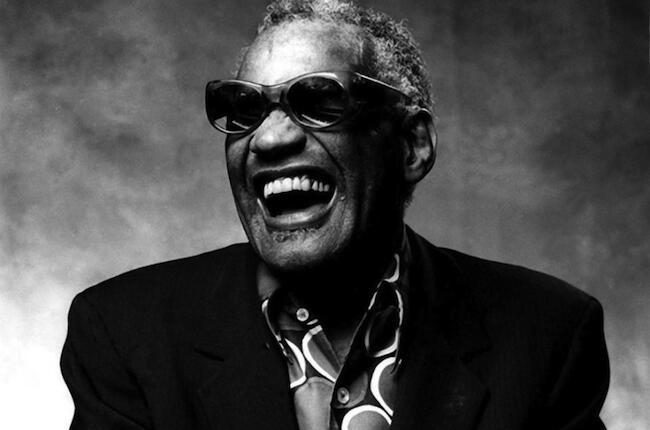 Suka musik jazz? masuk