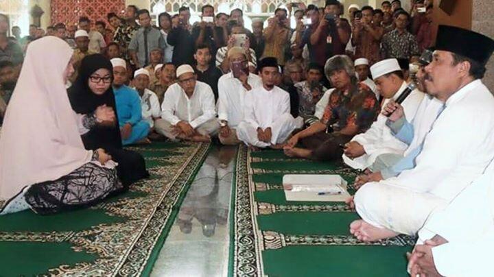 Dalam Sehari, Tiga Mualaf Bersyahadat di Pesantren Mualaf Annaba-Center