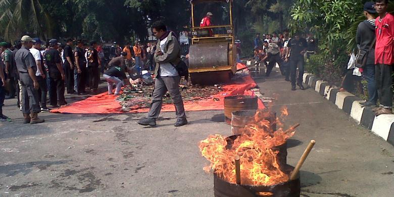 Semerbak Asap Ganja di Markas Polsek Pulogadung