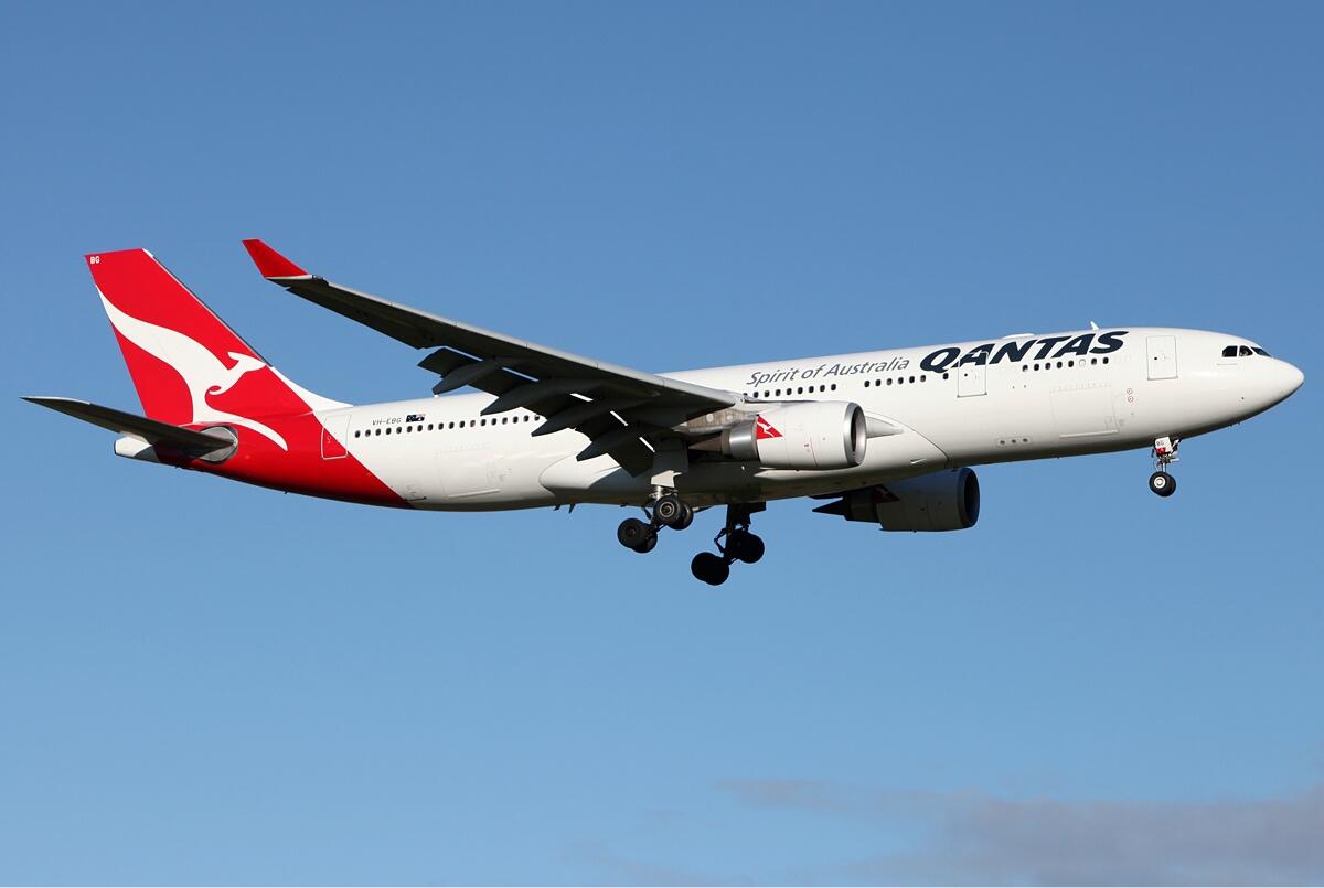 WOW!! Garuda Indonesia Masuk The world's Top 10 Airlines of 2015