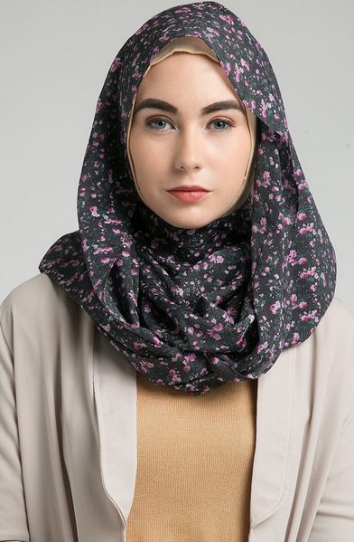 Tetap Stylish Dengan Hijab ( Inspirasi )