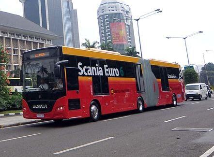 Ahok Semringah Luncurkan 20 Bus Transjakarta 'Scania' Baru