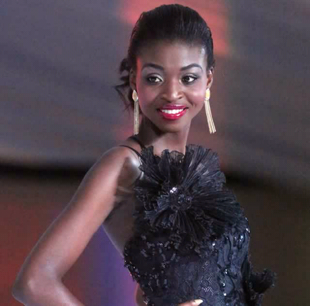 10 Wanita Tercantik 2015