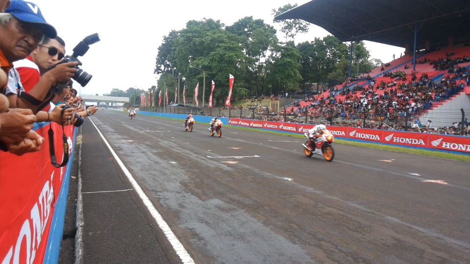 Momen RACE bareng Marc Marquez dan Dani Pedrosa