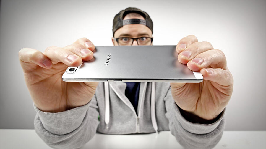 5 Smartphone Pemecah Rekor di Guinness Worlds of Records
